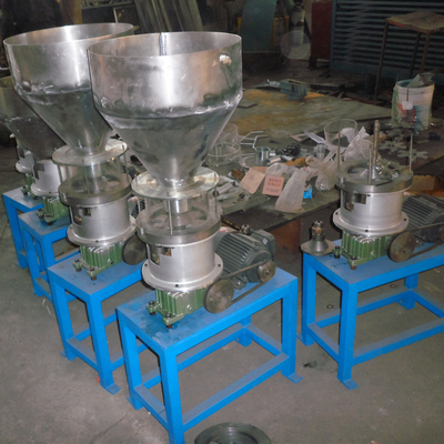 Beli ISO9001 Mesin pembuatan ban sepeda motor Mesin penyemprotan bubuk ban otomatis bubuk hijau online manufacture