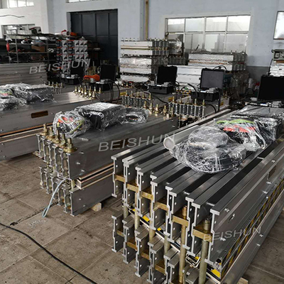Beli Mesin Vulkanisir Sabuk Konveyor Pendingin Air Mesin Penyambung Sabuk Konveyor Otomatis online manufacture