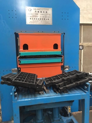 Beli Mesin vulkanisasi layar karet untuk menambang jaring karet online manufacture