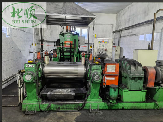 Harga yang pantas Ukuran yang dapat disesuaikan Rubber Mixing Mill dengan Automatic Grease Lubrication dan Hydraulic Thruster Brakes on line