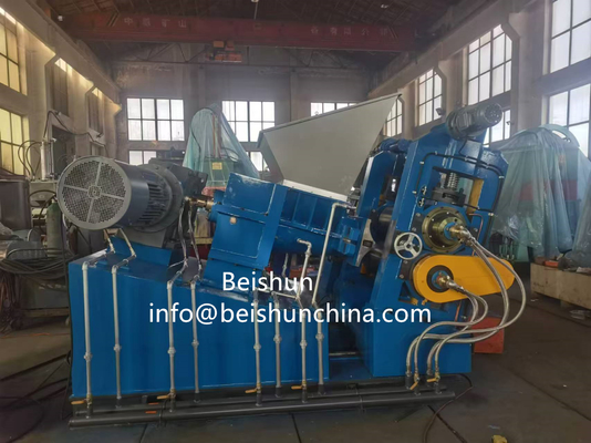 Beli Mesin Kalendering Lembar Campuran Karet Komposit Terbaru / Rubber Roller Head Extruder online manufacture