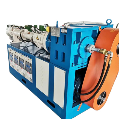 Beli DC132 Rubber Extruder Machine 0-60r/min Kecepatan sekrup 300mm Diameter sekrup depan online manufacture