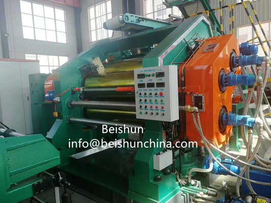 Efisiensi Tinggi 920mm Lebar Lapisan Karet Calender Mesin Dengan 2000mm Roller Panjang