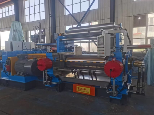 Heavy Duty Emergency Stop Safety Rubber Mixing Mill Mesin Dua Roll Dikendalikan PLC