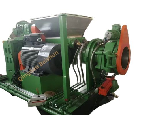 Harga yang pantas 2000kg/Jam Output Twin Screw Feed Rubber Strainer Dengan Sistem Pendingin Dan Pengontrol Suhu Cetakan Dua Roller Force Feeder on line