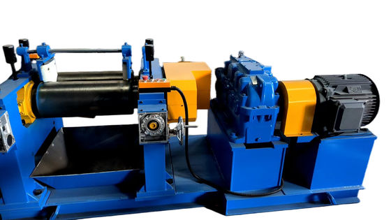 Harga yang pantas 10 Inch Rubber Open Mill Dengan Electric Pitch Adjustment Untuk Produksi Berskala Kecil on line