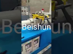 Garis produksi segel karet otomatis menghasilkan segel karet berkualitas tinggi dengan ukuran yang berbeda